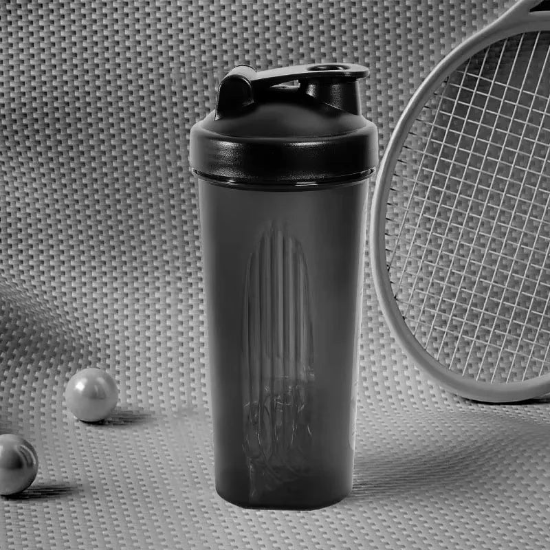 600ml Shaker Bottle 20oz Protein Shaker Plastic Bottle Portable Fitness